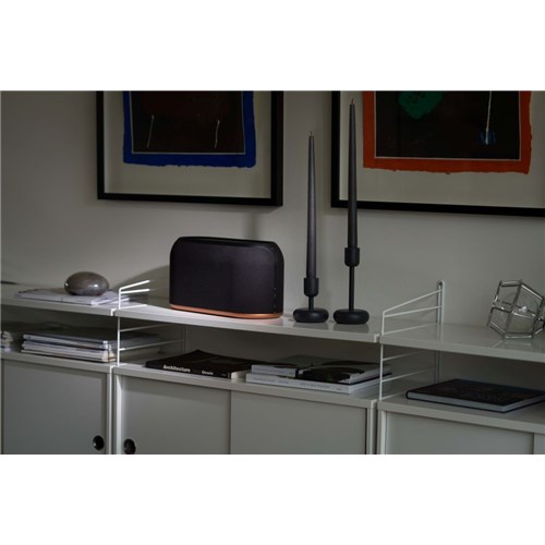 Jays_s-Living Three_Lifestyle_ Graphite Black_1